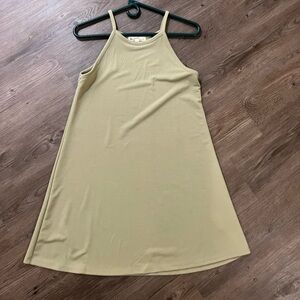 Sage green dress. Wallflower size S